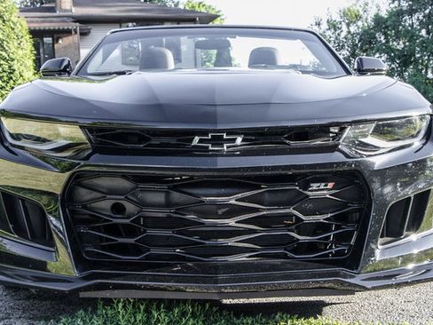 Used 2018 Chevrolet Camaro ZL1 w/ LPO, ZL1 Protection Package RWD image 70