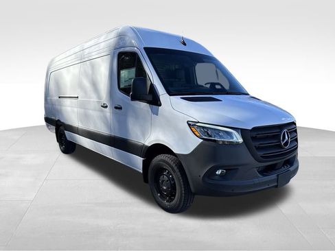 New 2025 Mercedes-Benz Sprinter 3500 image 7