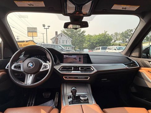 Used 2021 BMW X5 M50i w/ Premium Package AWD/4WD image 13