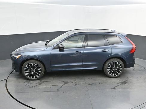 New 2026 Volvo XC60 B5 Ultra w/ Protection Package Premier image 24