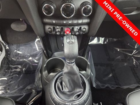 Used 2015 MINI Cooper S image 4