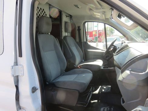 Used 2016 Ford Transit 250 130 Low Roof w/ Exterior Upgrade Package RWD image 16