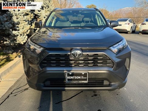 Used 2025 Toyota RAV4 XLE image 2