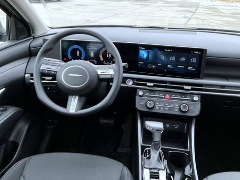 New 2026 Hyundai Tucson SE image 14