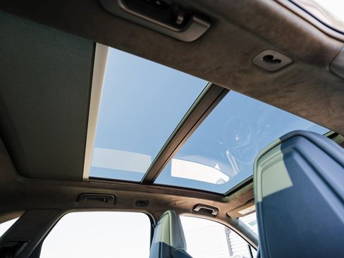 New 2026 Porsche Cayenne GTS image 29