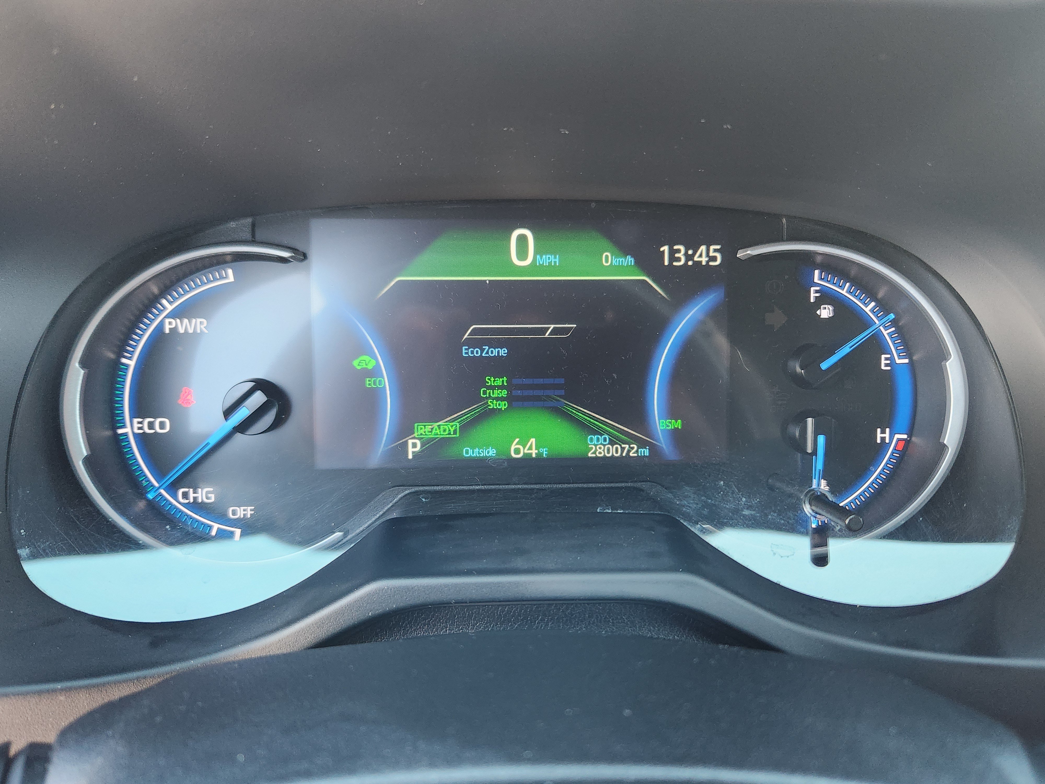 Used 2022 Toyota RAV4 XSE AWD/4WD image 11