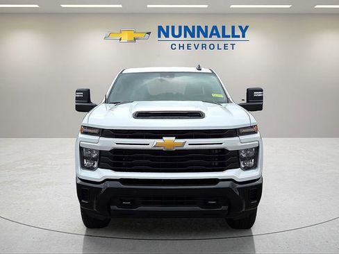 New 2026 Chevrolet Silverado 2500 Custom w/ Custom Value Package AWD/4WD image 7