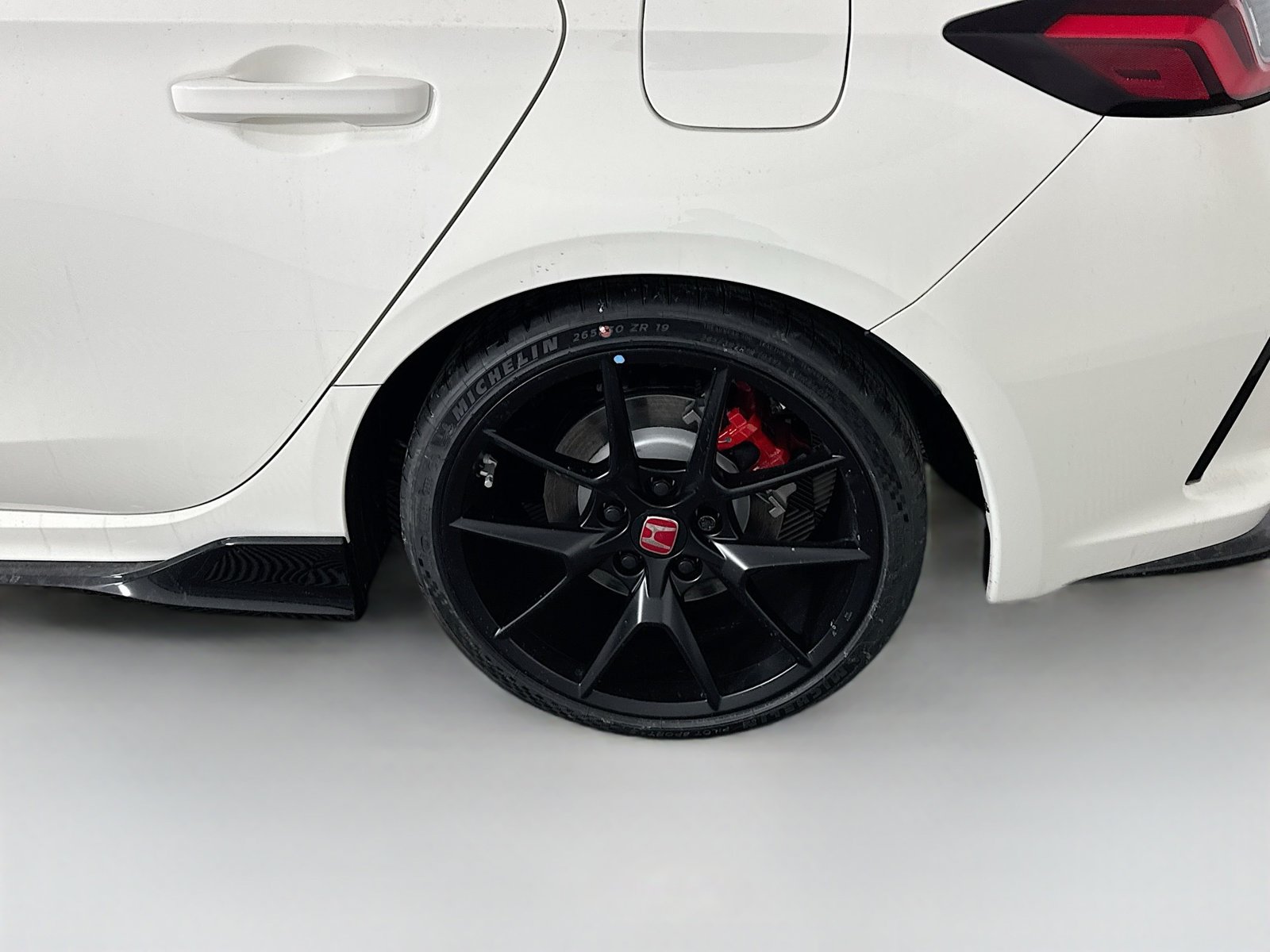 Used 2025 Honda Civic Type R image 6