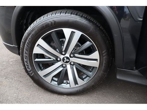 Used 2020 Mitsubishi Outlander Sport ES image 13