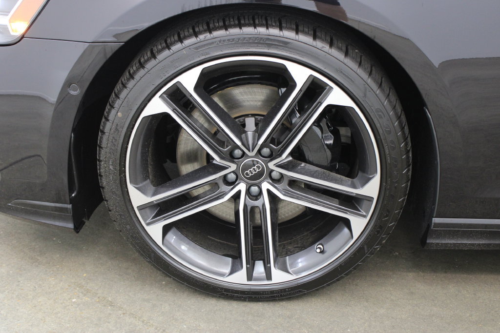 New 2026 Audi A8 L 3.0T AWD/4WD image 30