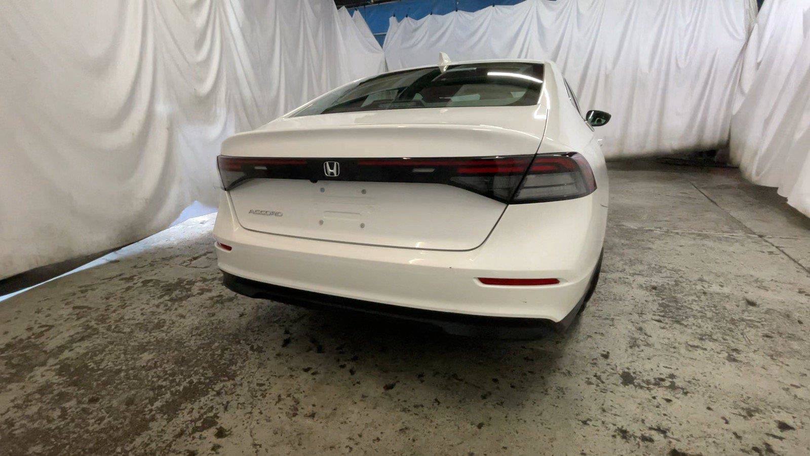 Certified 2024 Honda Accord EX image 6