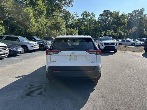 Used 2025 Toyota RAV4 XLE w/ Convenience Package AWD/4WD image 7