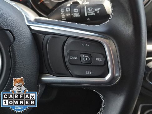 Used 2021 Jeep Wrangler Unlimited Sahara AWD/4WD image 22