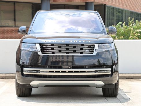 Certified 2023 Land Rover Range Rover SE AWD/4WD image 5
