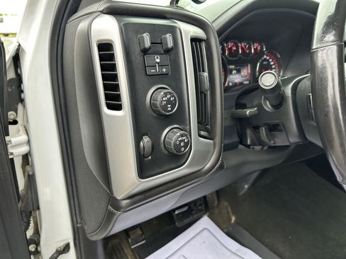 Used 2016 GMC Sierra 1500 SLT w/ SLT Premium Package AWD/4WD image 19