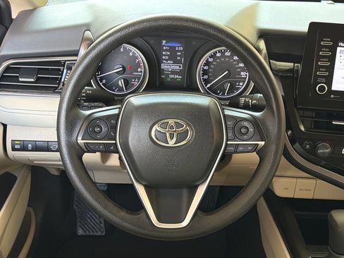 Used 2024 Toyota Camry LE w/ Convenience Package FWD image 4