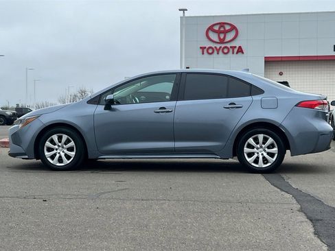 Certified 2025 Toyota Corolla LE image 9