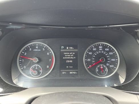 Used 2022 Kia K5 LXS FWD image 4