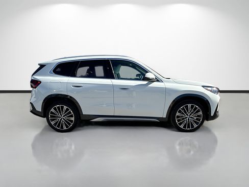 New 2026 BMW X1 xDrive28i w/ Convenience Package AWD/4WD image 2