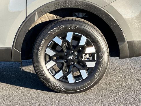 Certified 2025 Hyundai Santa Cruz SEL image 23