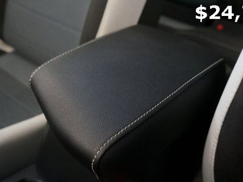 Certified 2025 Volkswagen Taos S image 22