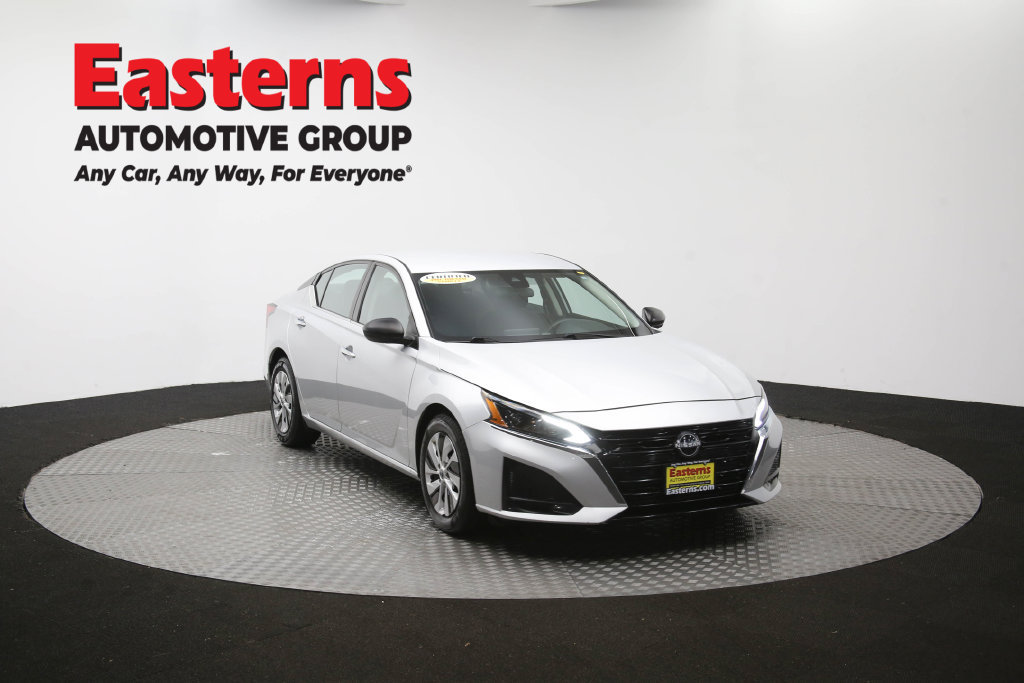 Used 2024 Nissan Altima 2.5 S FWD image 51