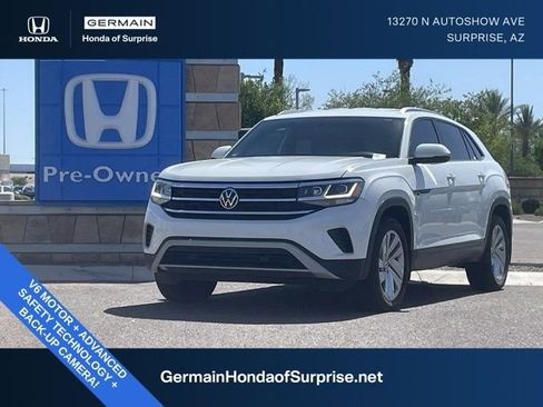 Used 2021 Volkswagen Atlas Cross Sport SE FWD image 1