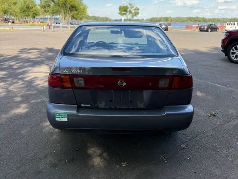 Used 1999 Nissan Sentra XE FWD image 5