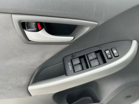 Used 2010 Toyota Prius Five image 14