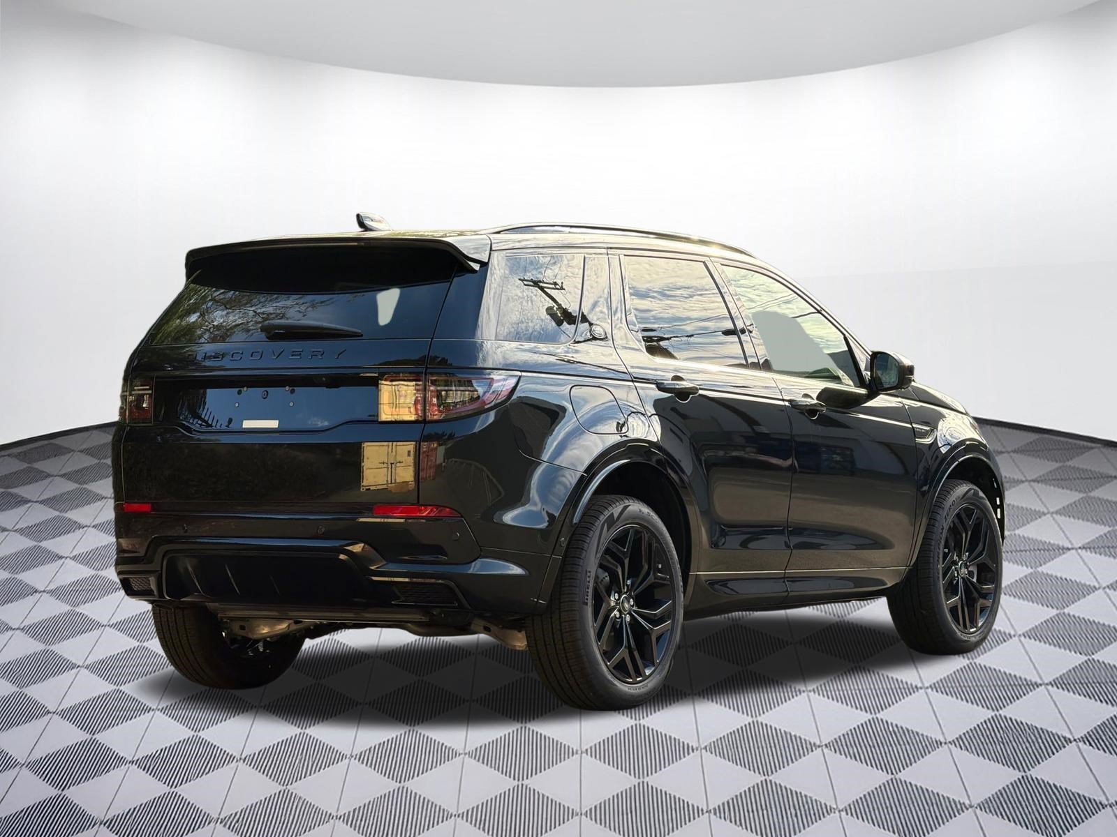 New 2026 Land Rover Discovery Sport Landmark AWD/4WD image 9