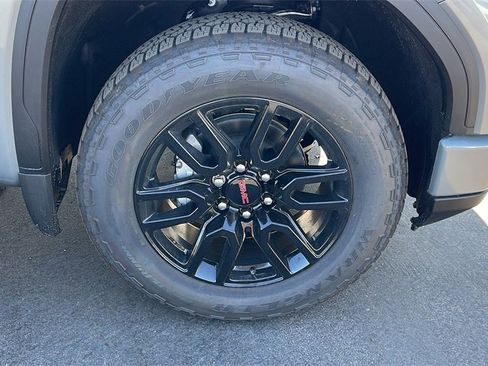 New 2026 GMC Sierra 1500 Elevation w/ Elevation Premium Package image 9