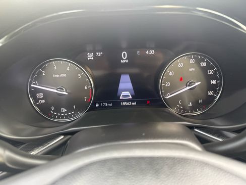 Used 2023 Buick Envision Essence w/ Sport Touring Package image 19