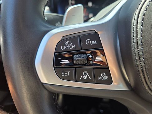 Used 2023 BMW M550i xDrive w/ Executive Package AWD/4WD image 20