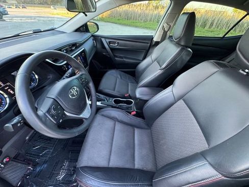 Used 2017 Toyota Corolla L image 28