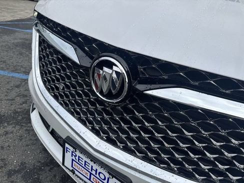 Certified 2024 Buick Enclave Avenir w/ Avenir Technology Package image 32