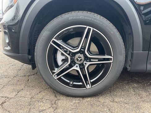 Used 2026 Mercedes-Benz GLB 250 4MATIC image 10