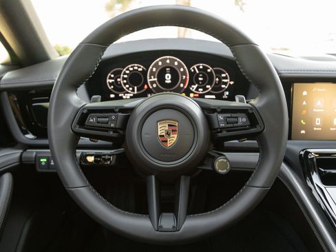 New 2026 Porsche Panamera 4 image 13