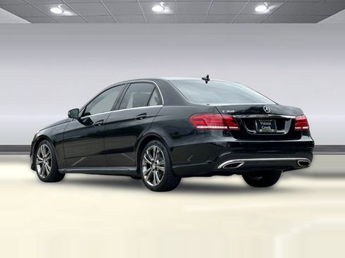 Used 2016 Mercedes-Benz E 350 Sedan image 3