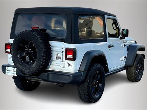 Used 2021 Jeep Wrangler Sport image 5