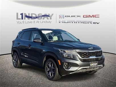 Used 2023 Kia Seltos EX