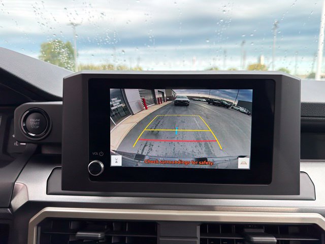 Certified 2025 Toyota Tacoma SR5 AWD/4WD image 26