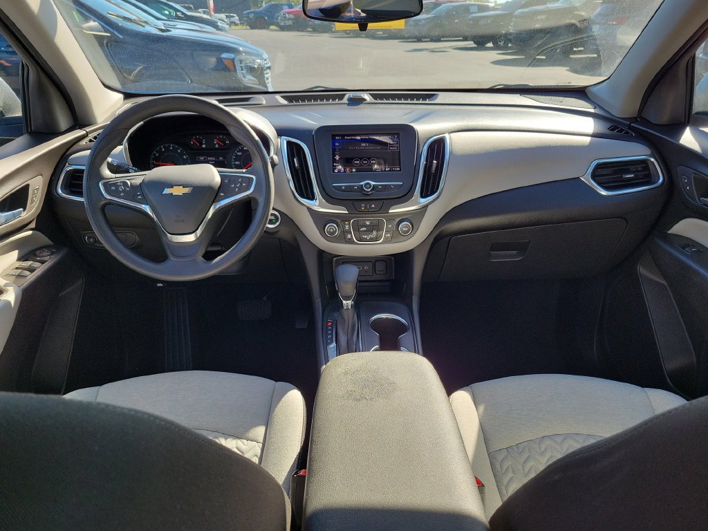 Used 2024 Chevrolet Equinox LS w/ Driver Confidence II Package FWD image 13