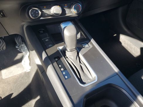 New 2026 Nissan Kicks S image 16