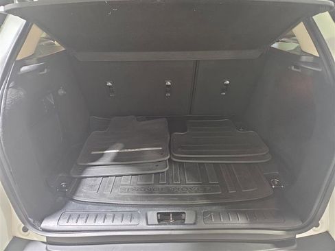 Used 2016 Land Rover Range Rover Evoque SE Premium image 15