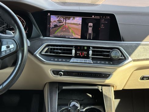 Used 2019 BMW X5 xDrive40i w/ Executive Package image 31