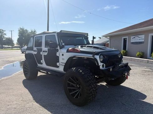 Used 2016 Jeep Wrangler Unlimited Sport w/ Quick Order Package 24S AWD/4WD image 3