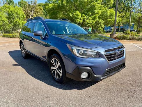 Used 2018 Subaru Outback 2.5i Limited AWD/4WD image 6