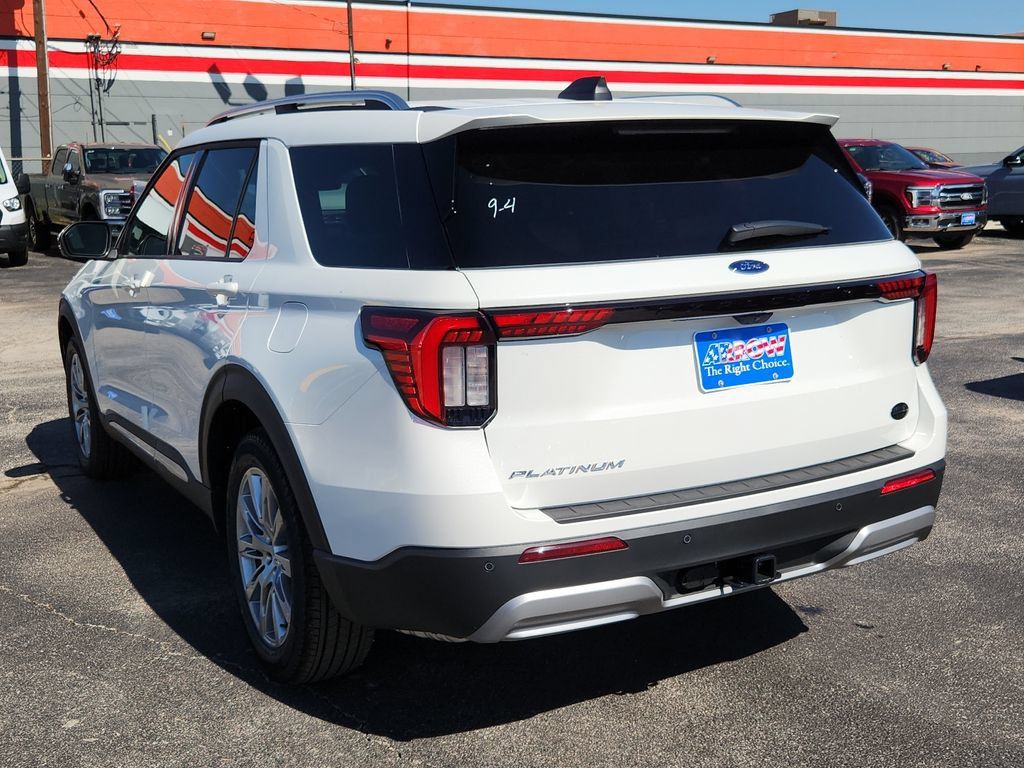 New 2026 Ford Explorer Platinum RWD image 9