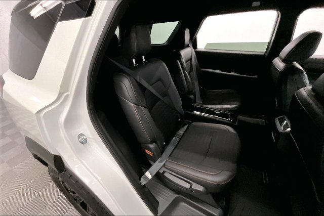 Used 2023 Nissan Pathfinder Rock Creek AWD/4WD image 25