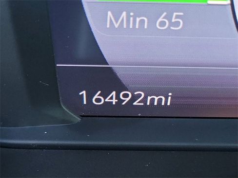 Certified 2023 Chevrolet Bolt LT image 11